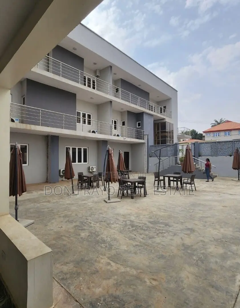 25 Rooms Hotel for Sale at Idishin - Jericho Ibadan