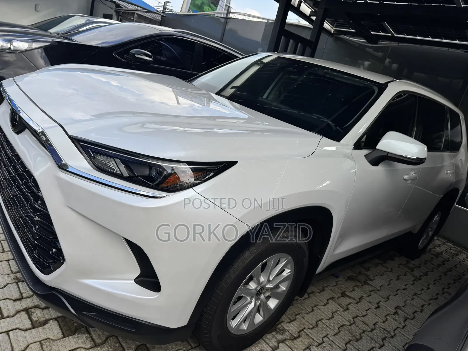 Toyota Highlander XLE AWD 2024 White