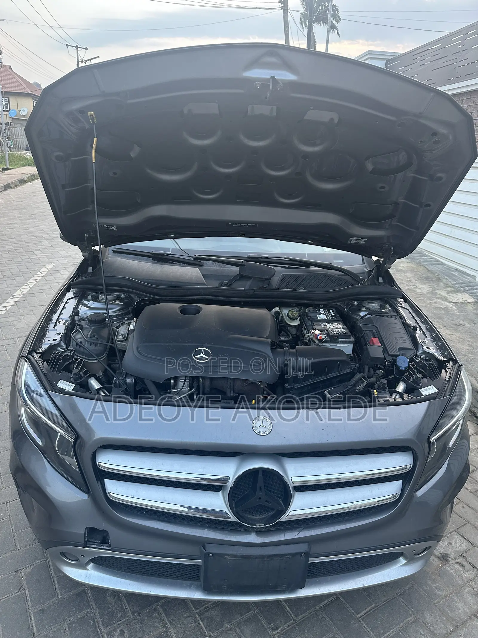 Mercedes-Benz GLA 250 2017 Gray