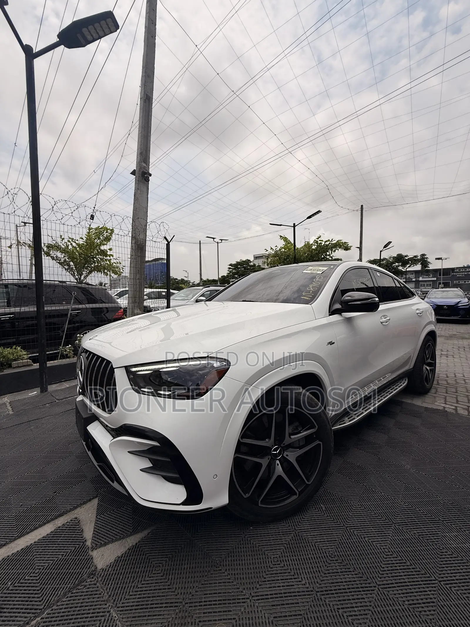 Mercedes-Benz GLE-Class 2025 White