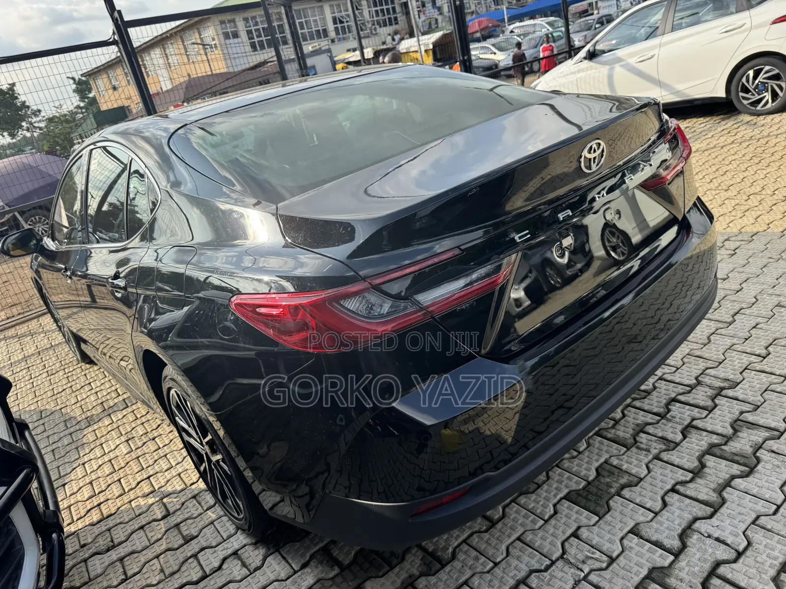Toyota Camry SE 2025 Black