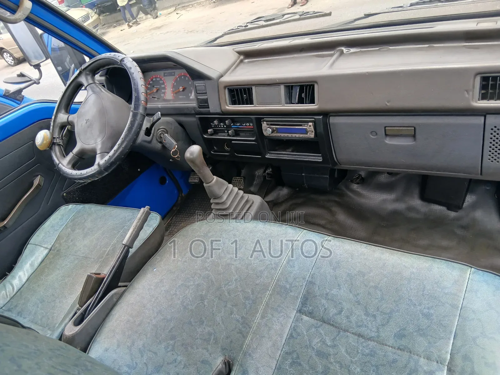 Mitsubishi Delica 2012 Blue