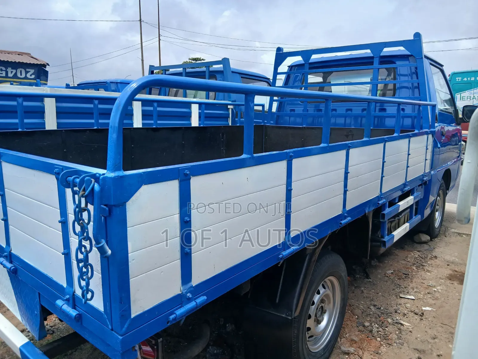 Mitsubishi Delica 2011 Blue