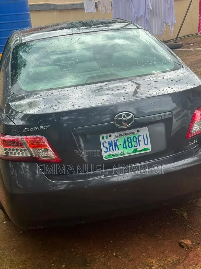 Toyota Camry 2008 Gray