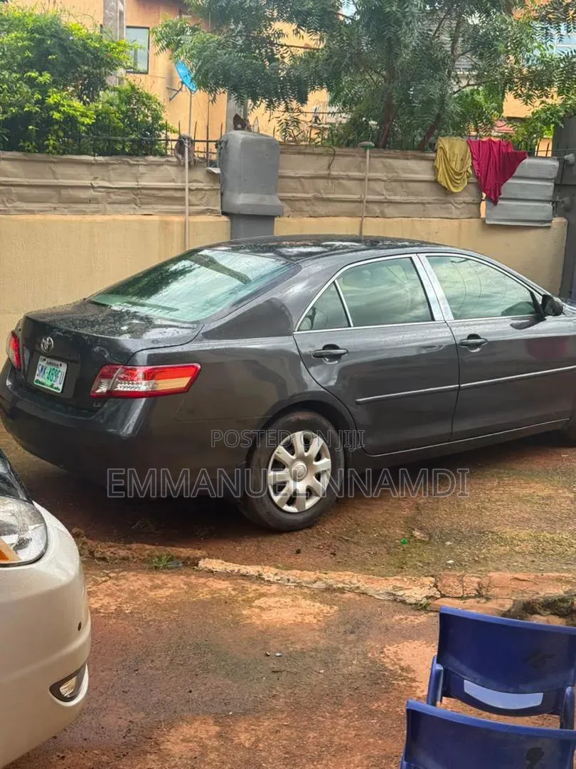 Toyota Camry 2008 Gray