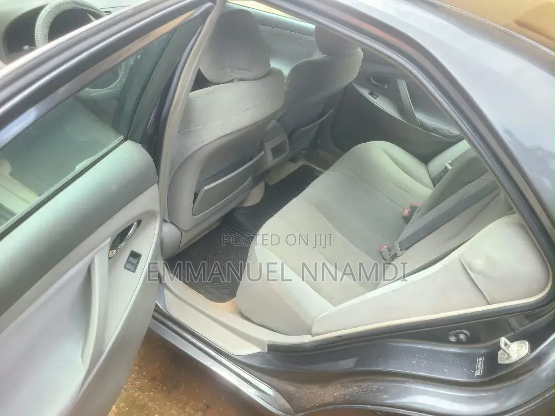 Toyota Camry 2008 Gray
