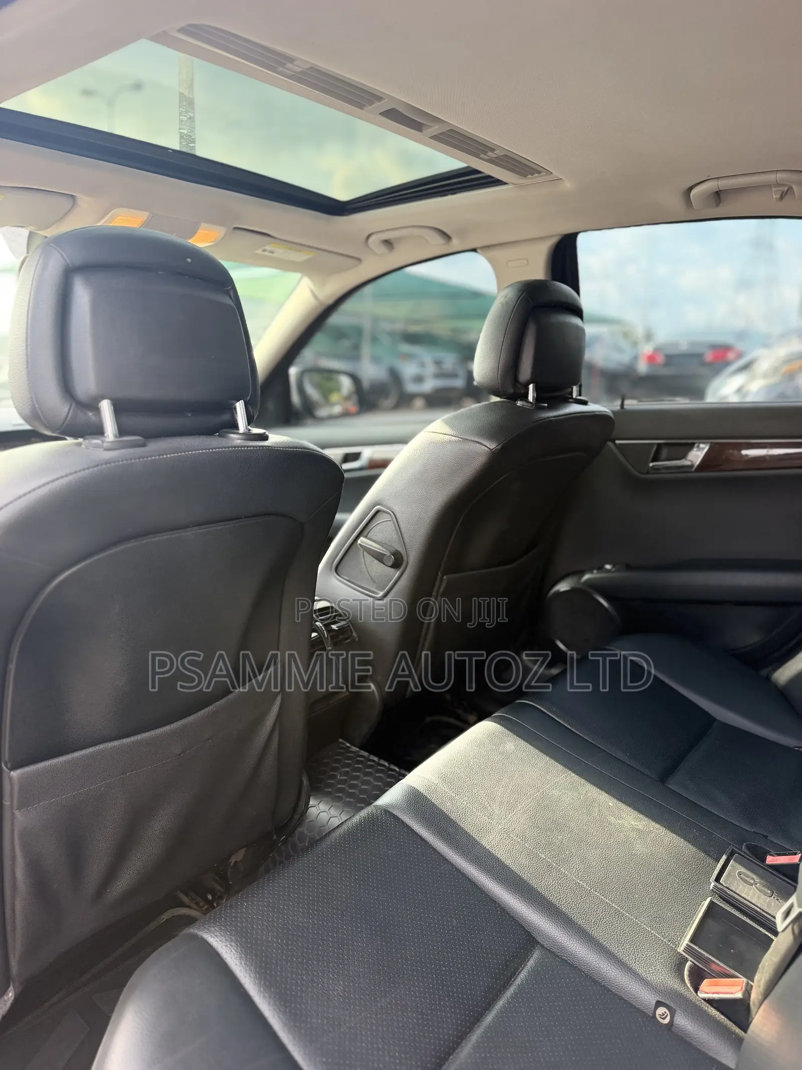 Mercedes-Benz C300 Luxury Sedan AWD (3.0L 6cyl 7A) 2008 Silver