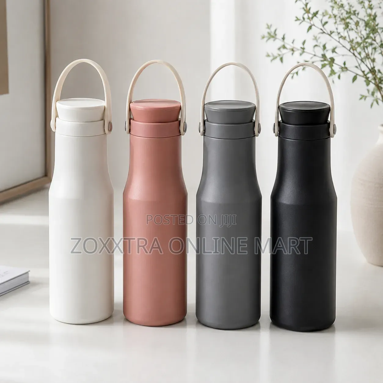 700ml Portable Insulated Water Bottle With Carry Handle