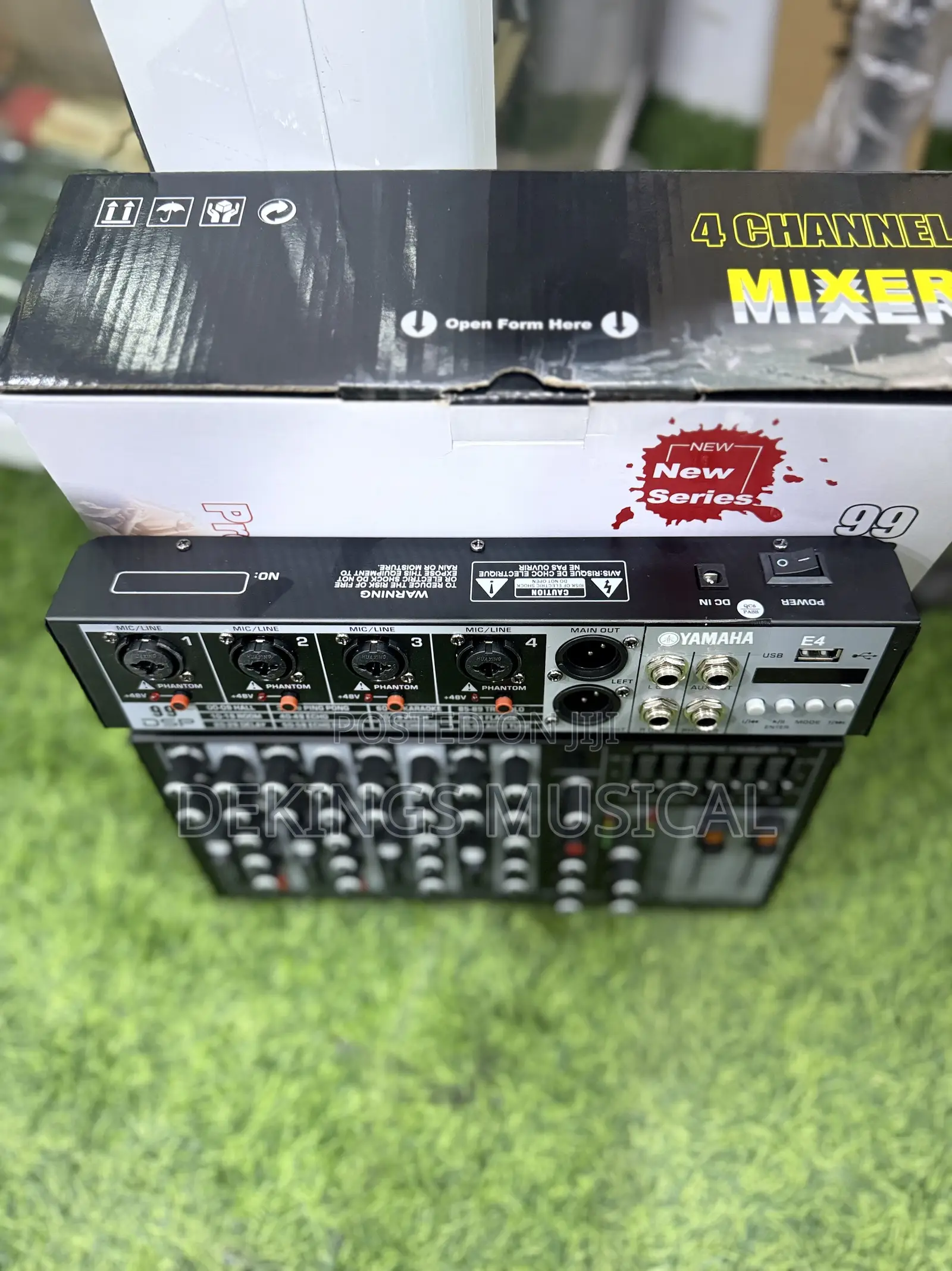 Yamaha Mixer 4 Channels With Equalizer and Bluetooth