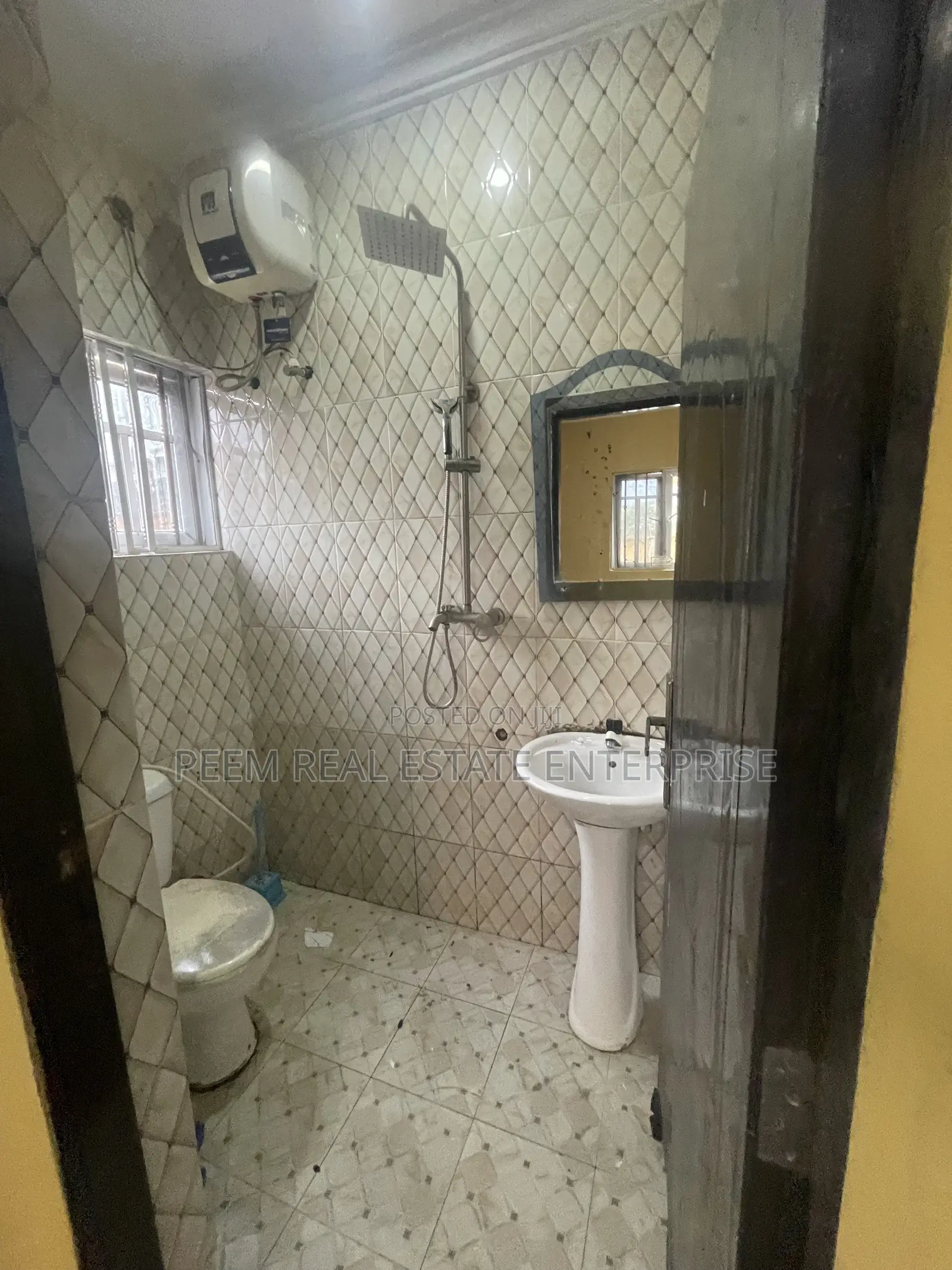 2bdrm Apartment in Peem Real Estate, Benin City for rent