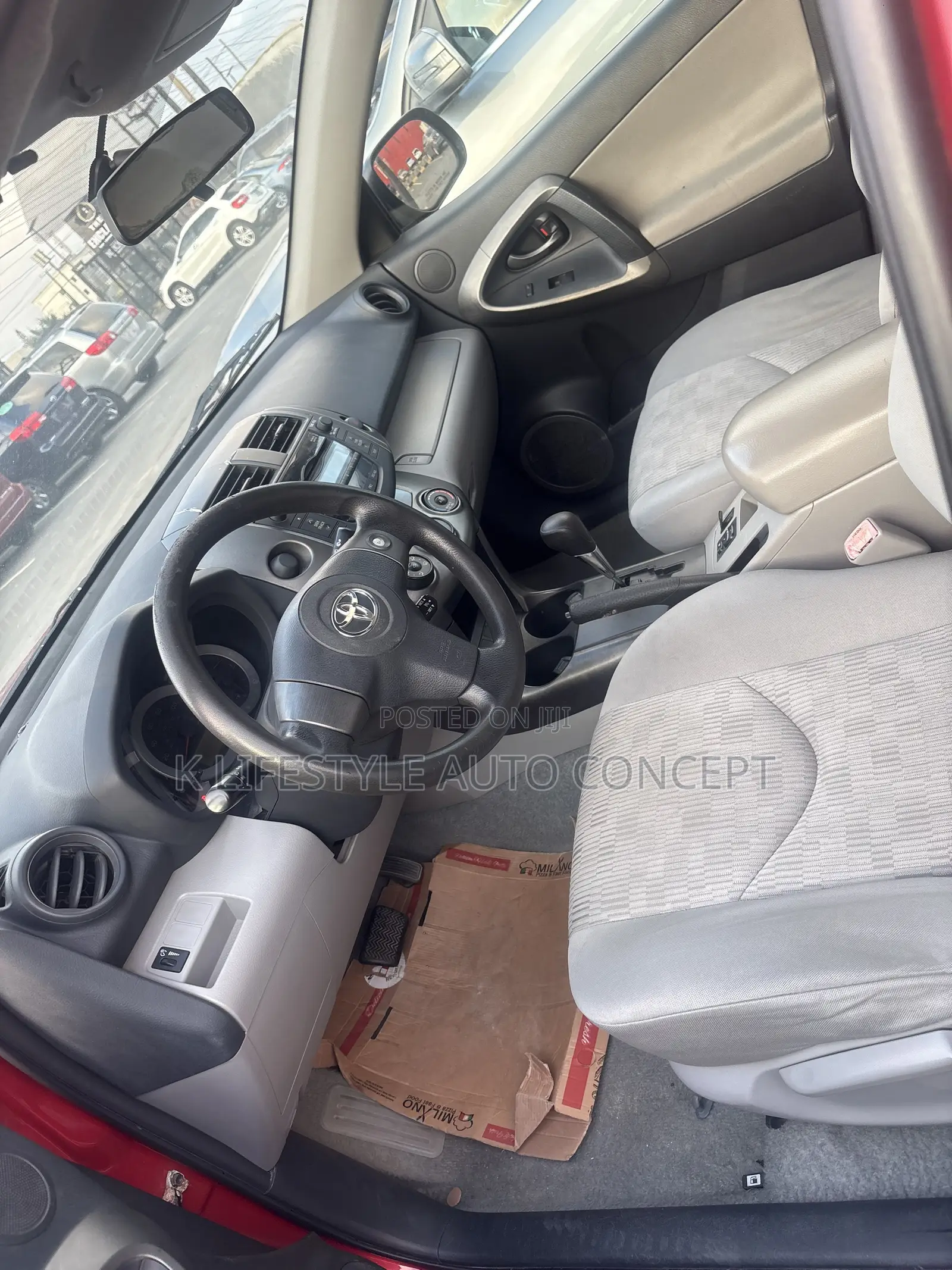 Toyota RAV4 2011 Red