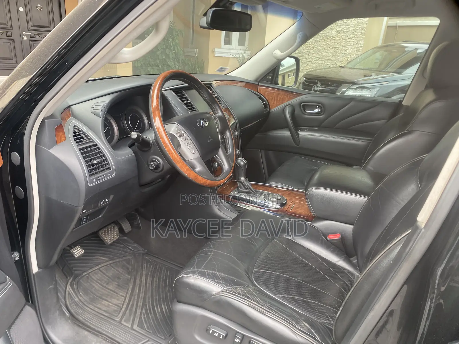 Infiniti QX80 2015 Black