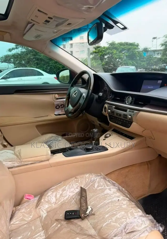 Lexus ES 350 FWD 2013 Red