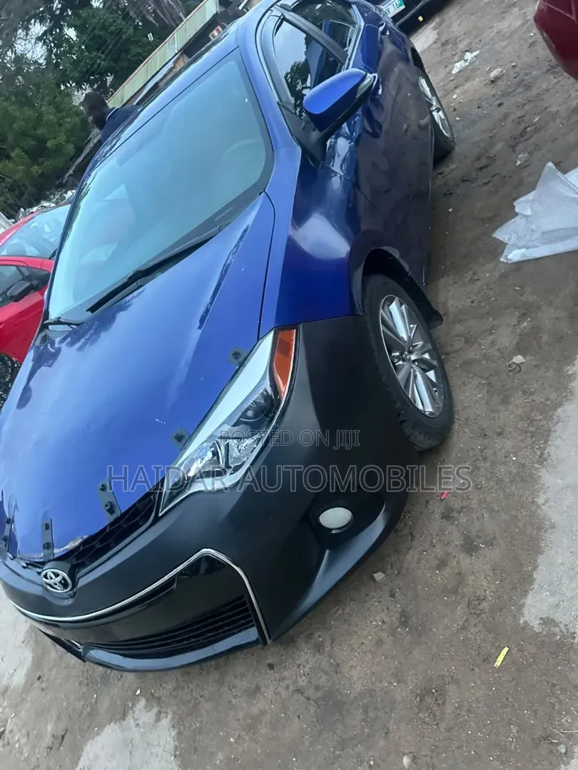 Toyota Corolla 2015 Blue