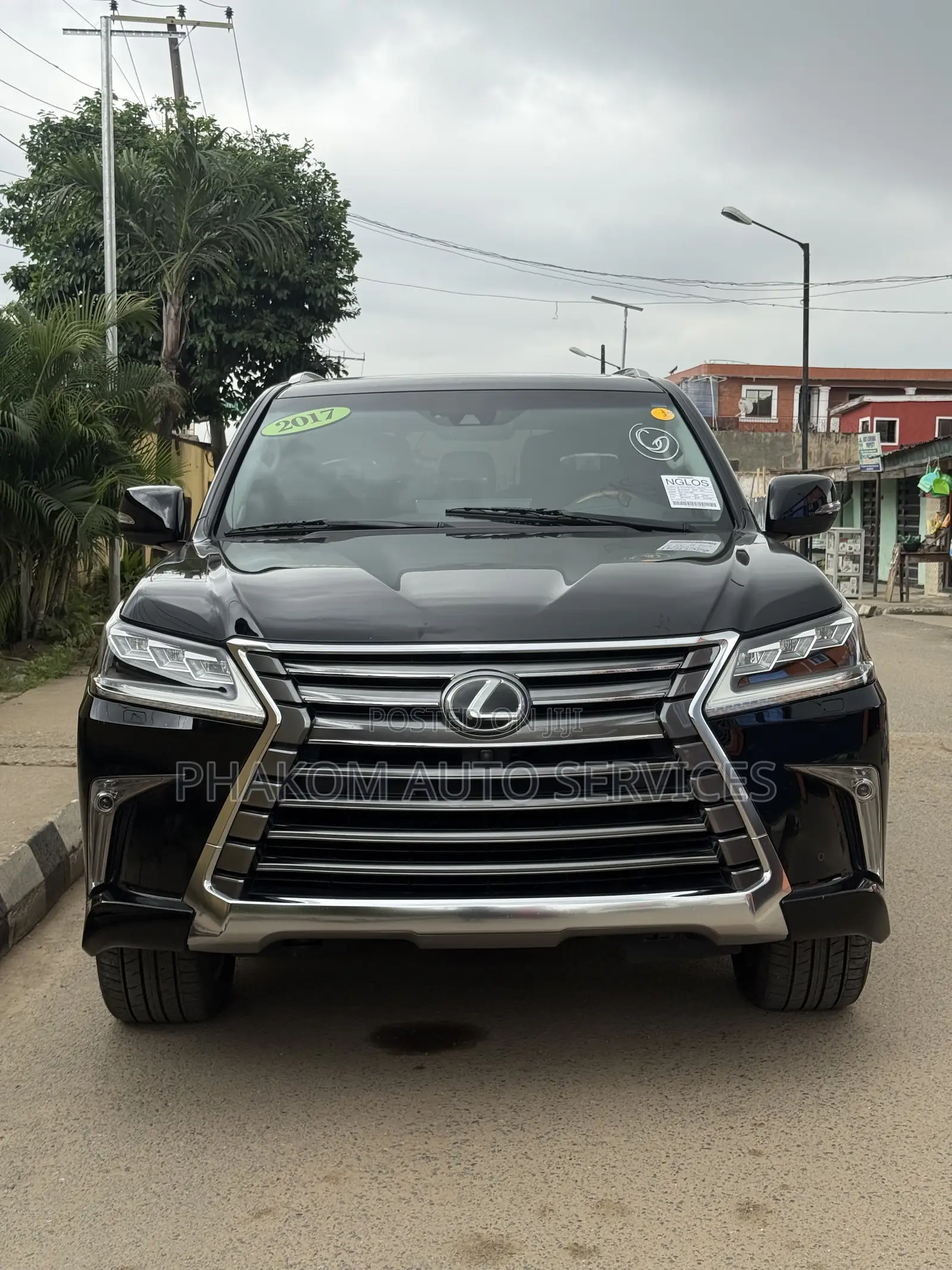 Lexus LX 570 AWD 2017 Black