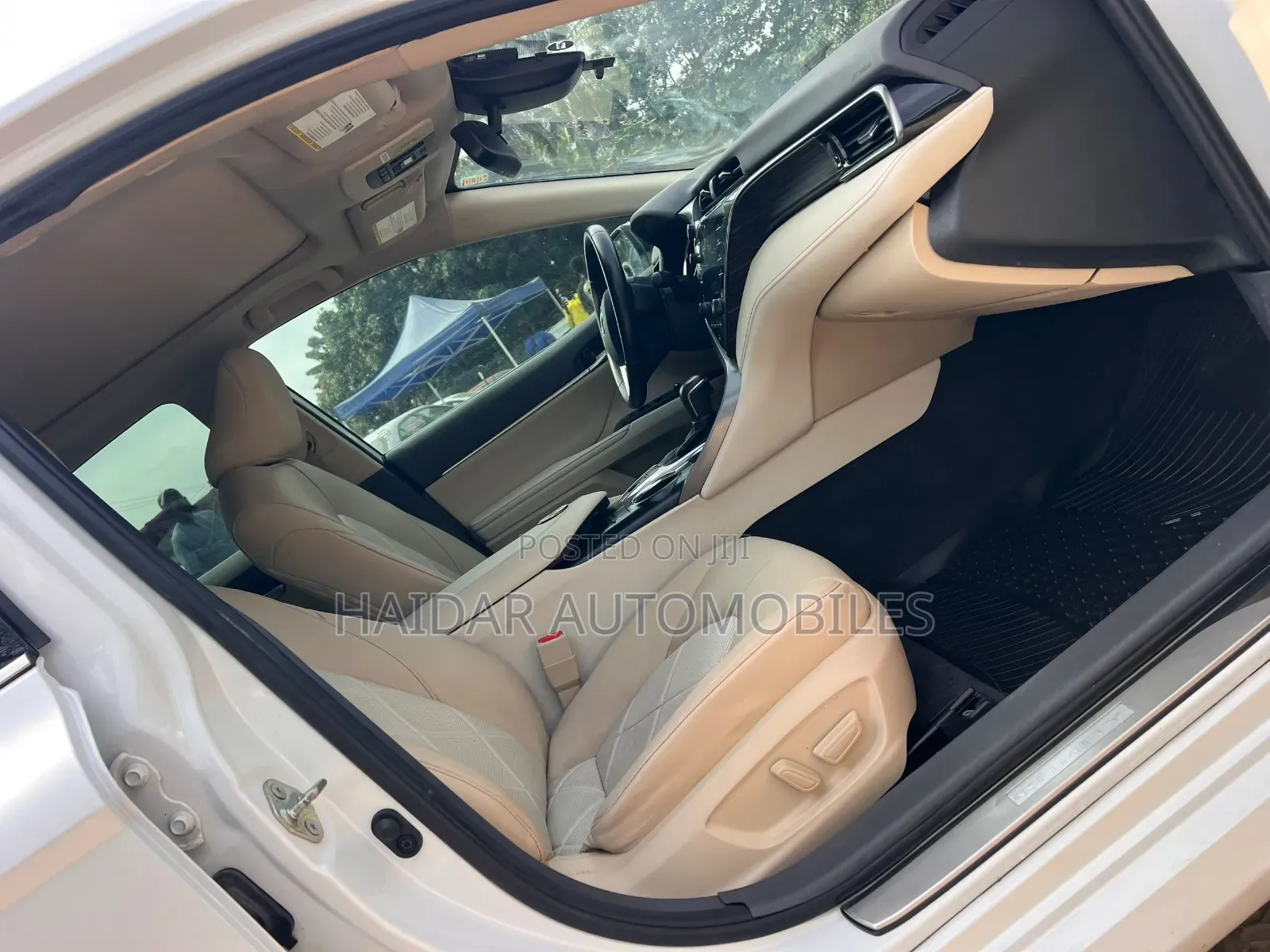 Toyota Camry 2020 White
