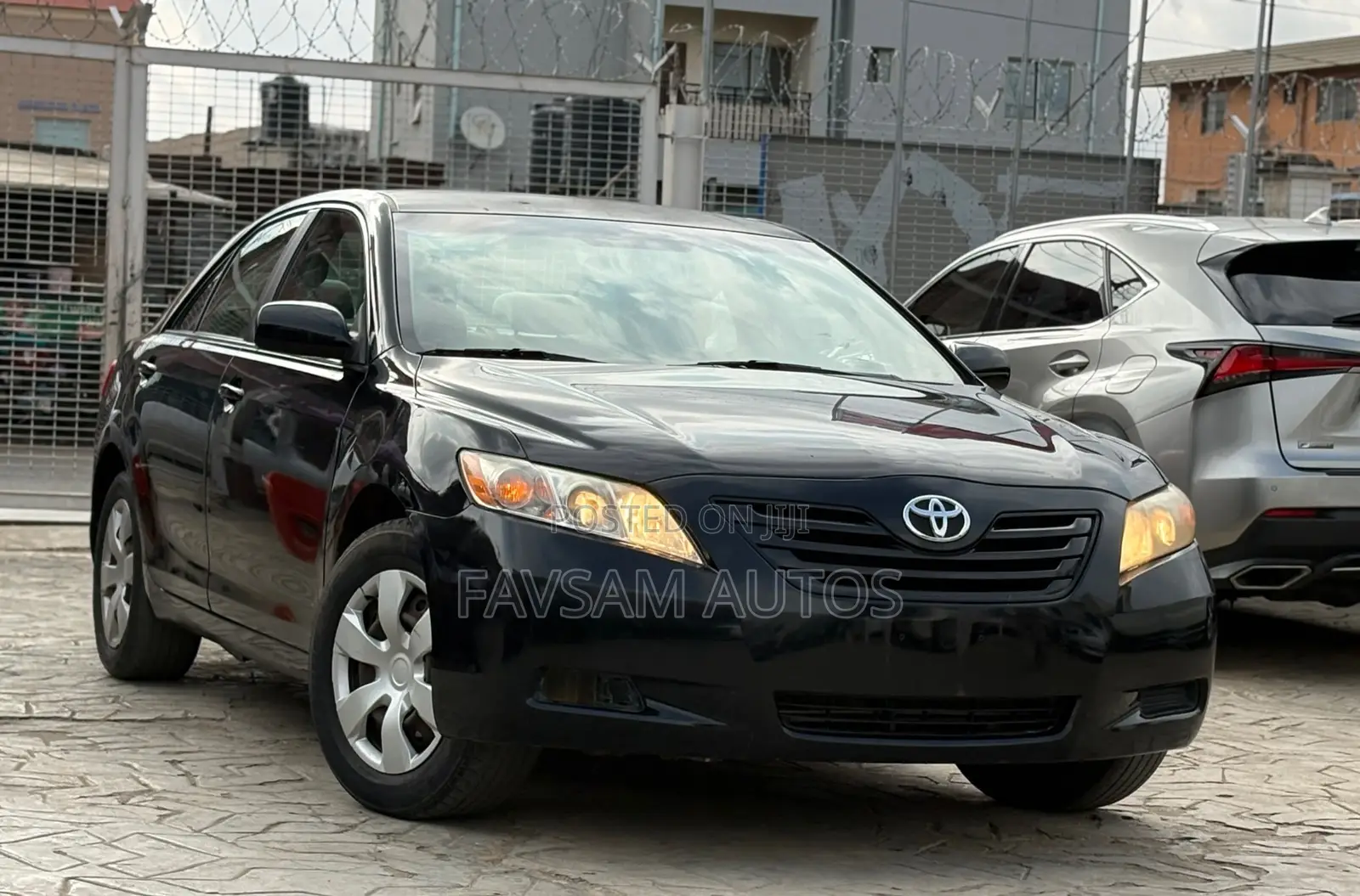 Toyota Camry LE V6 4dr Sedan (3.5L 6cyl 6AM) 2010 Black
