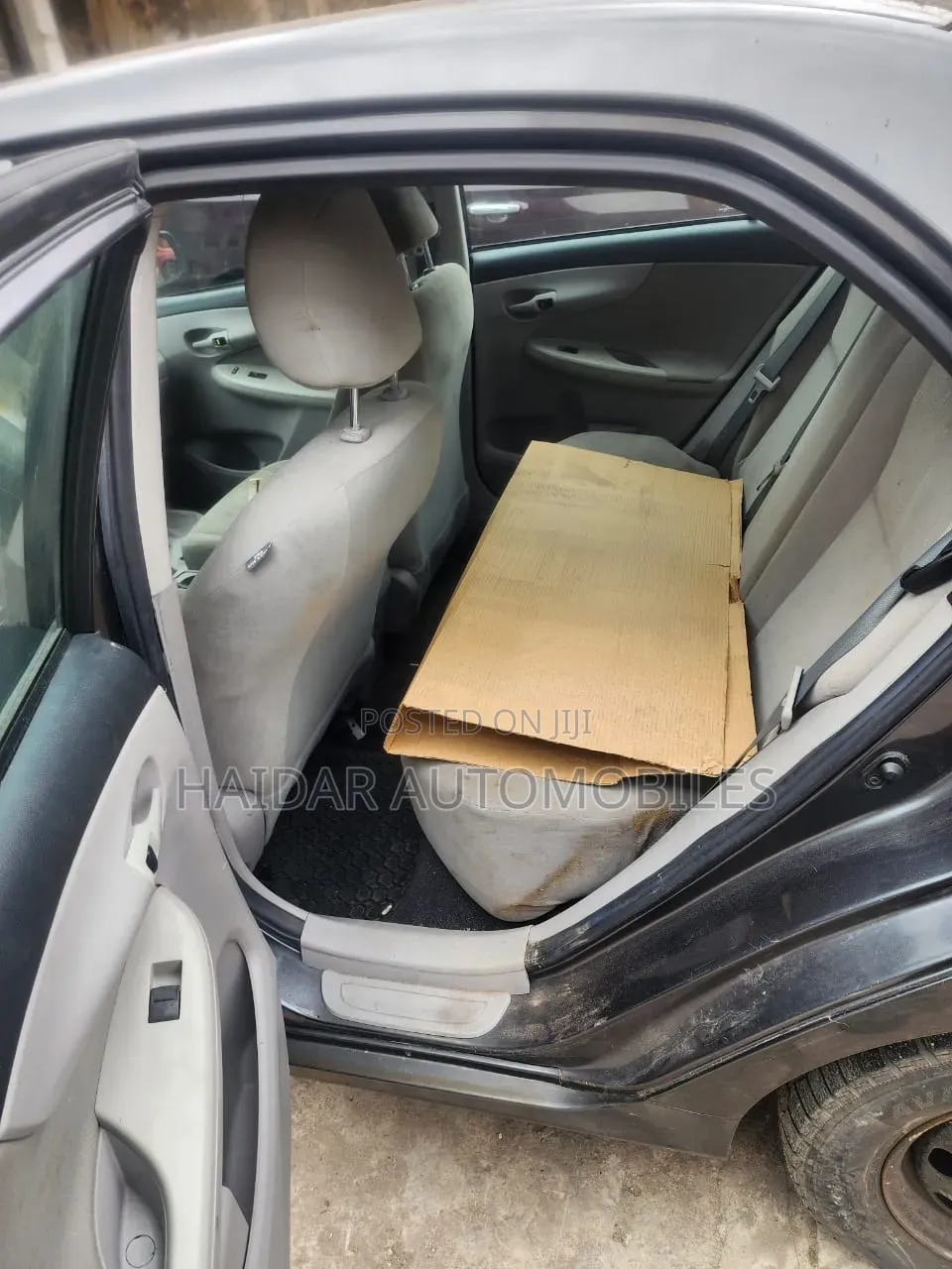 Toyota Corolla 2013 Gray