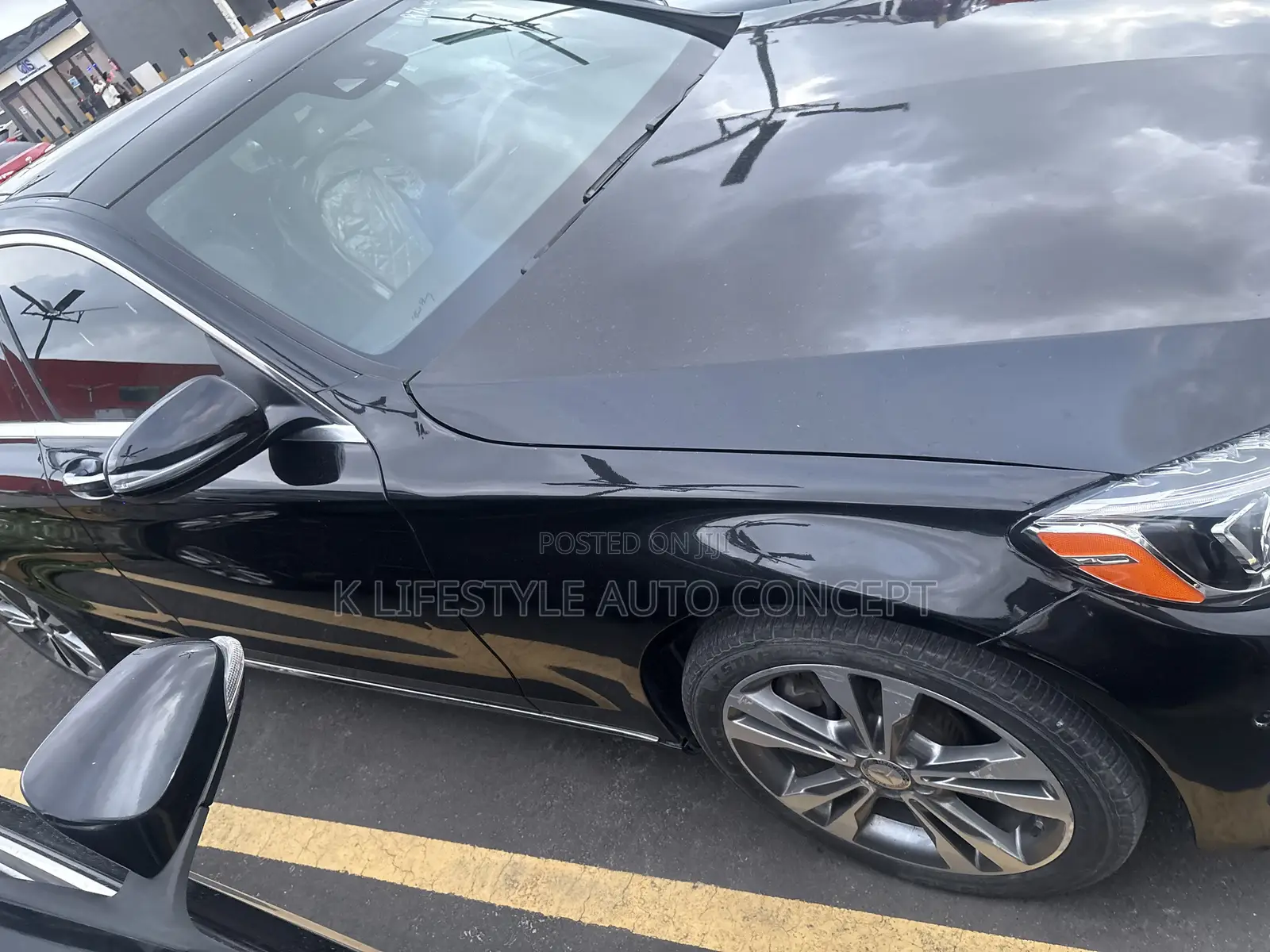 Mercedes-Benz C300 2016 Black