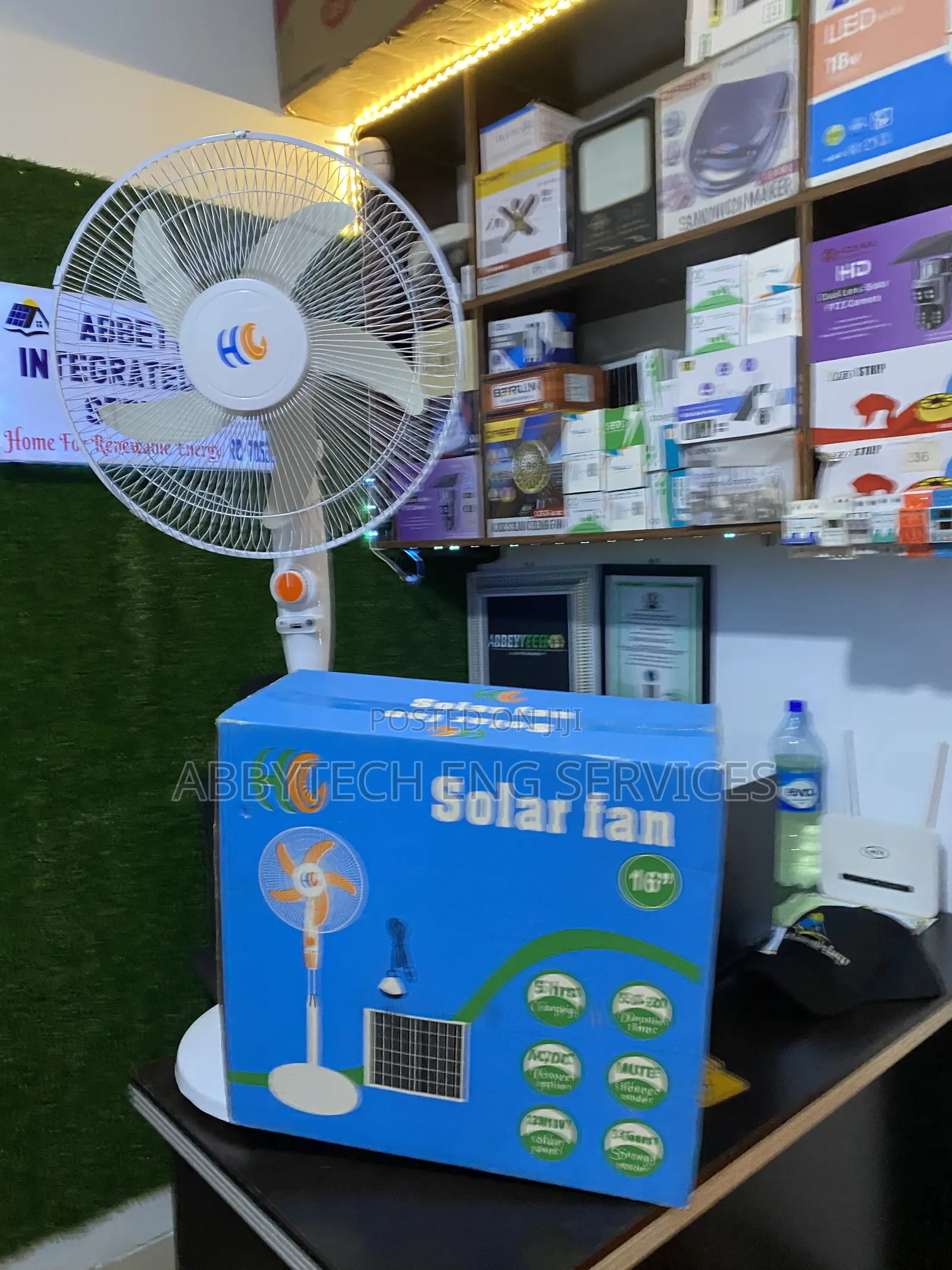16” Solar Fan