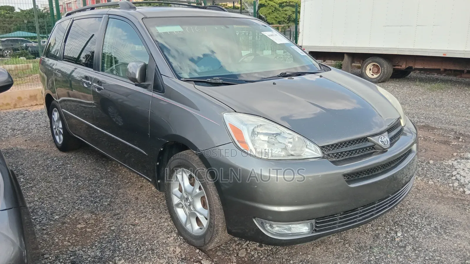 Toyota Sienna XLE Limited AWD 2005 Gray