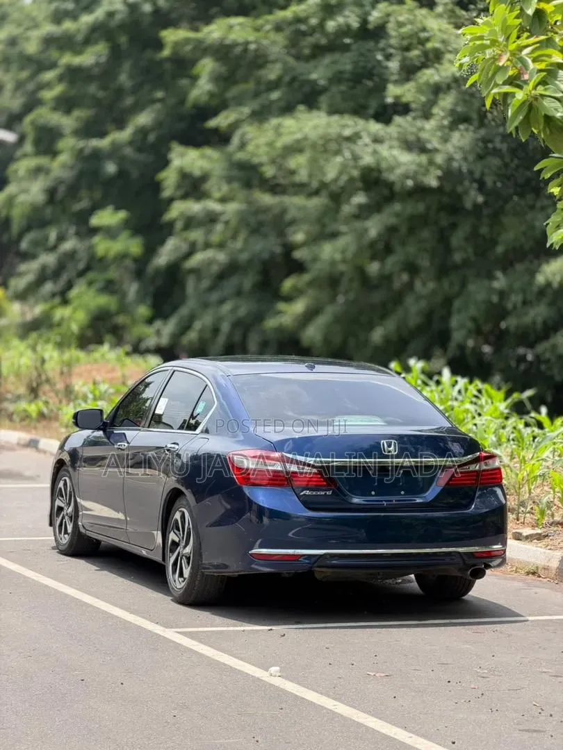 Honda Accord 2016 Blue