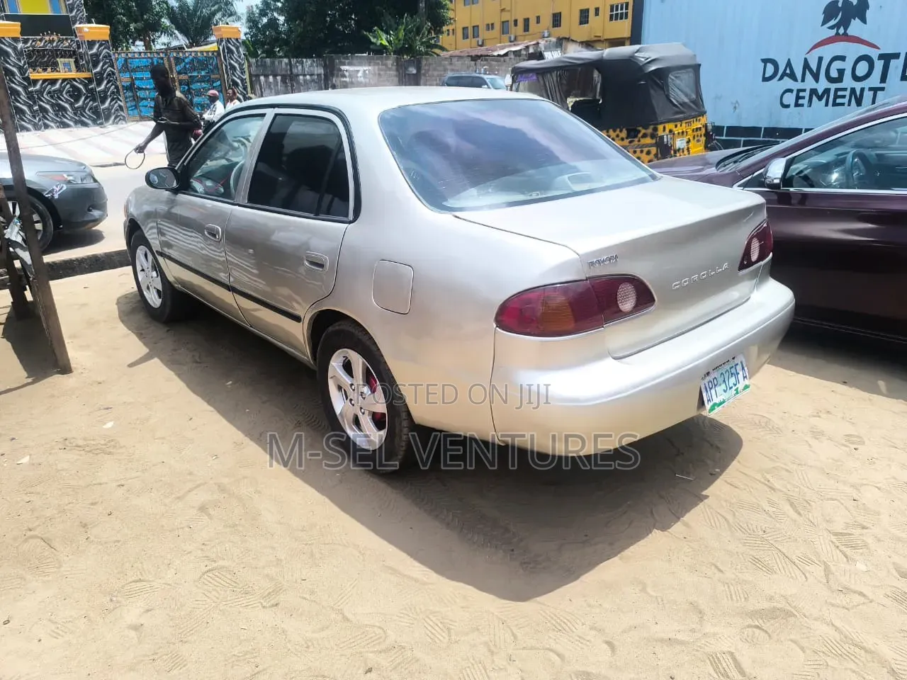 Toyota Corolla 1998 Silver