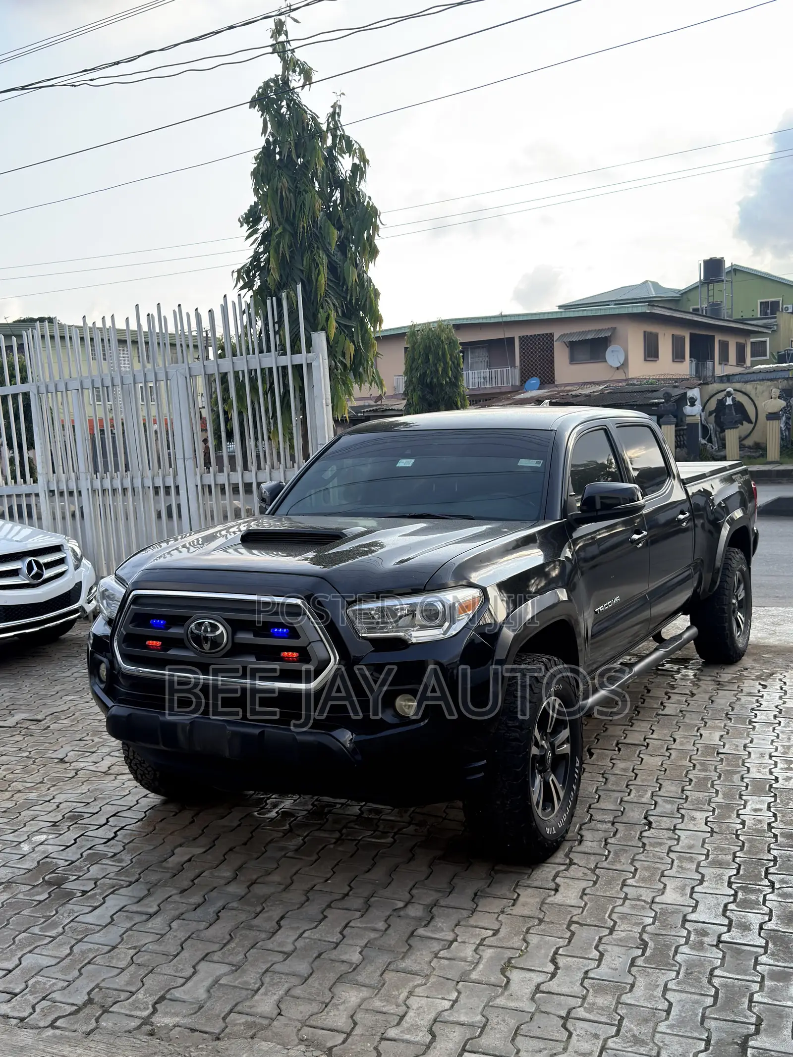 Toyota Tacoma 2018 Black
