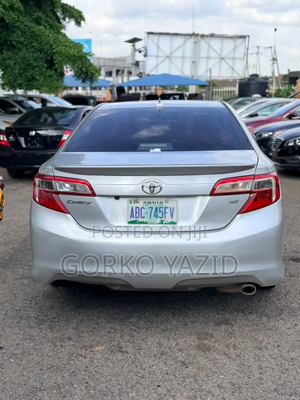 Toyota Camry SE 4dr Sedan (2.5L 4cyl 6A) 2013 Silver