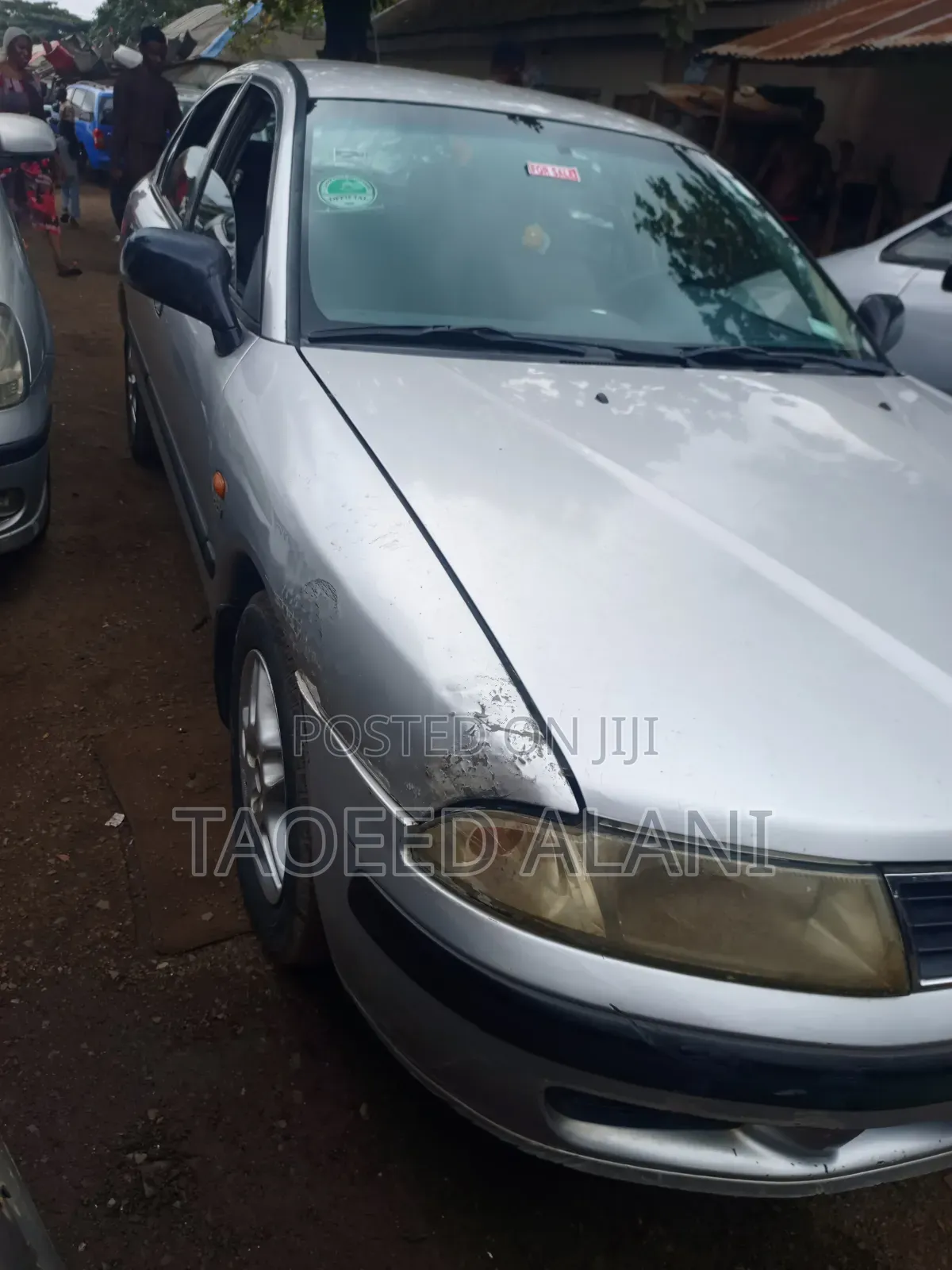 Mitsubishi Carisma 1999 Silver