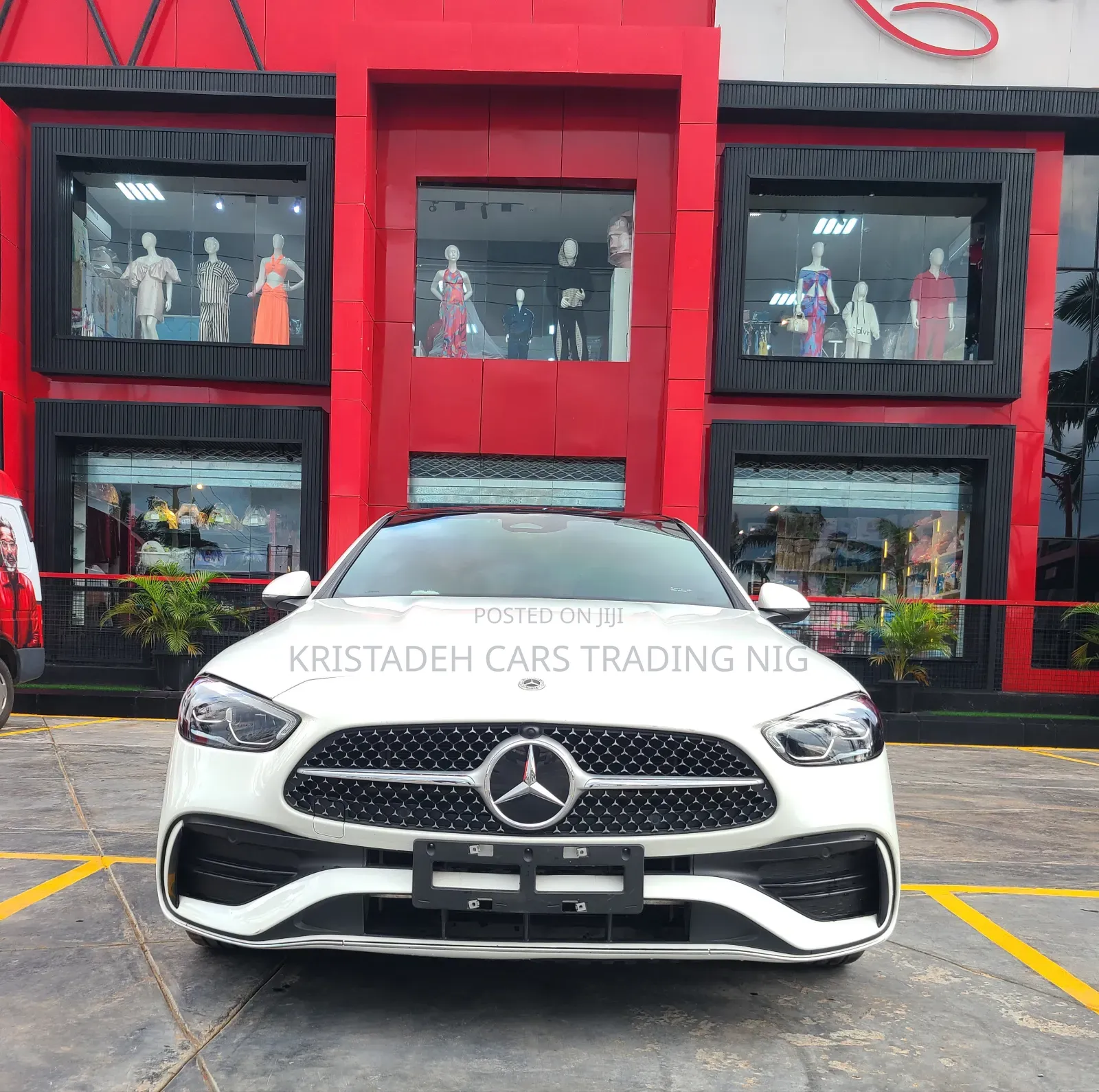 Mercedes-Benz C350 2023 White
