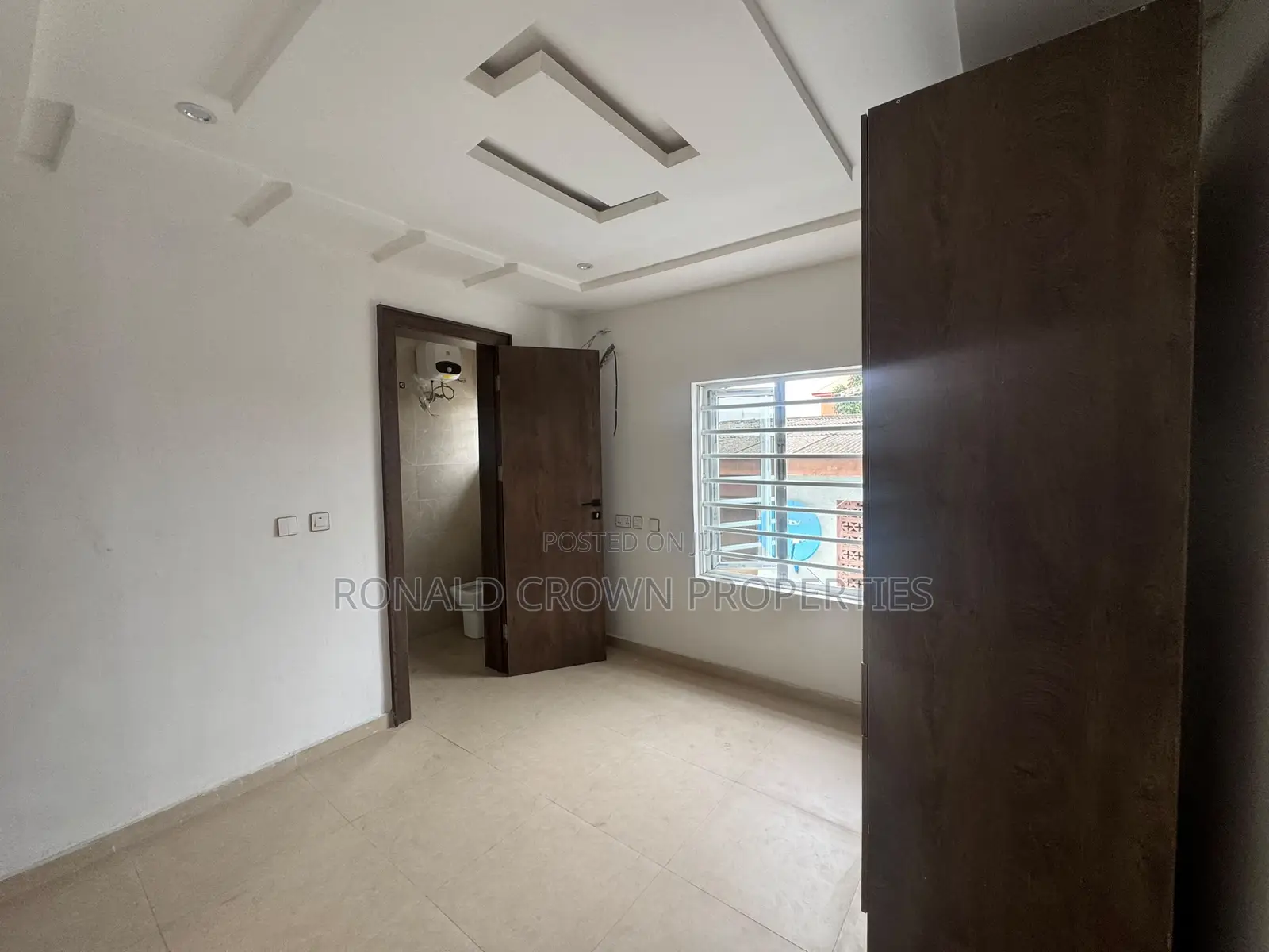 4bdrm Duplex in Ogba for sale