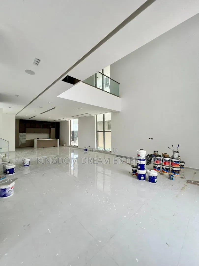 5bdrm House in Ikoyi Lagos for sale