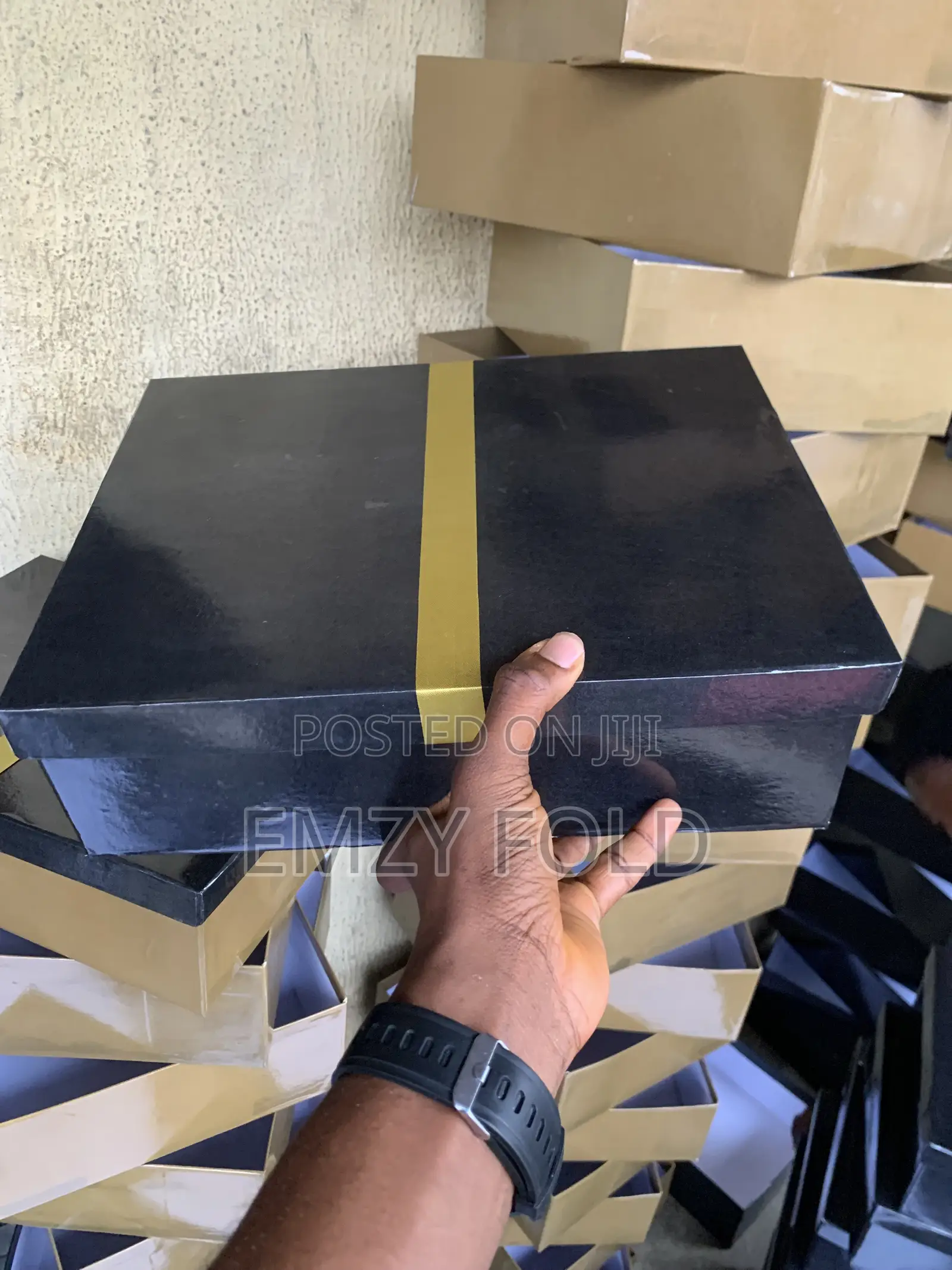 Plain Brown Black Stylish Ribbon Gift Box