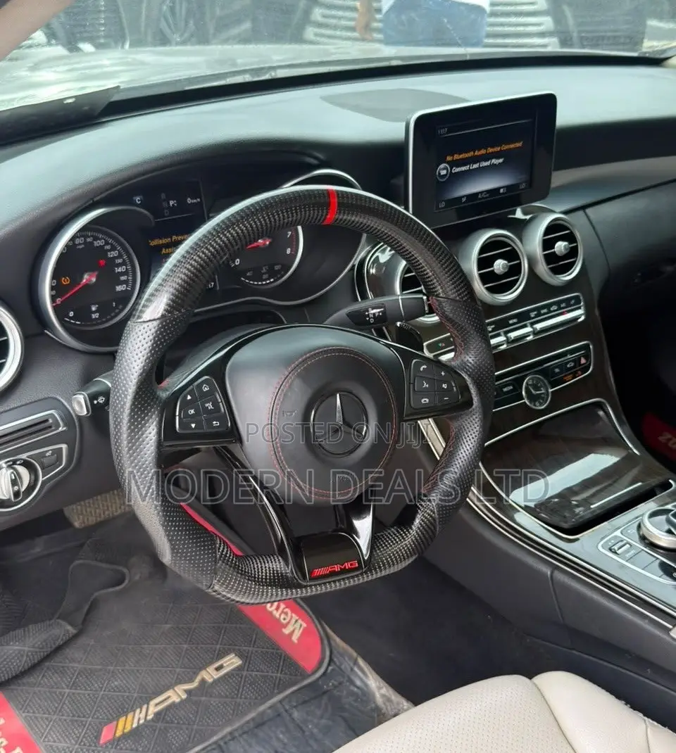 Mercedes-Benz C300 2016 Gray