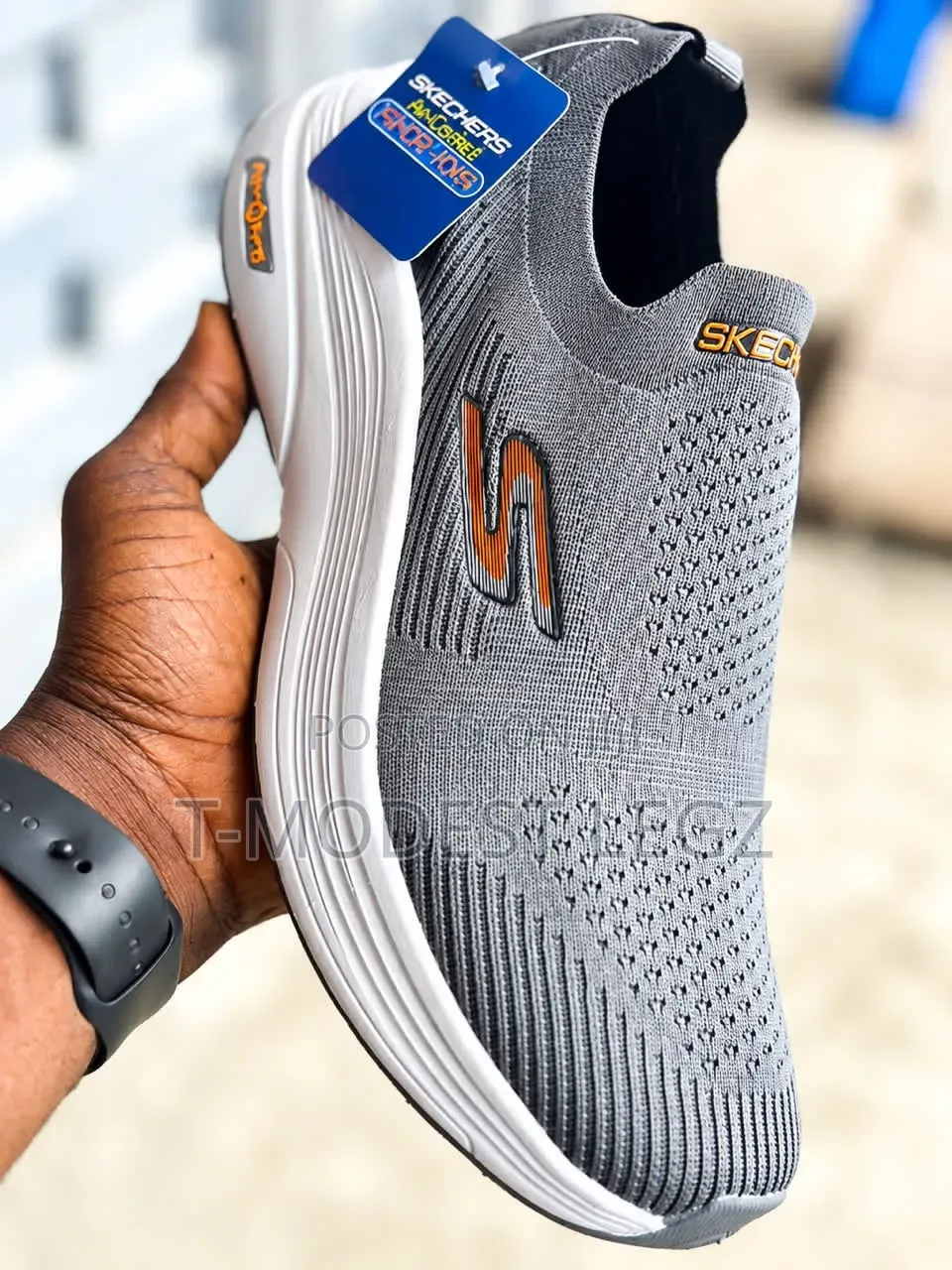 Skechers Hands Free Slip-Ins Arch Fit Athletic Shoes