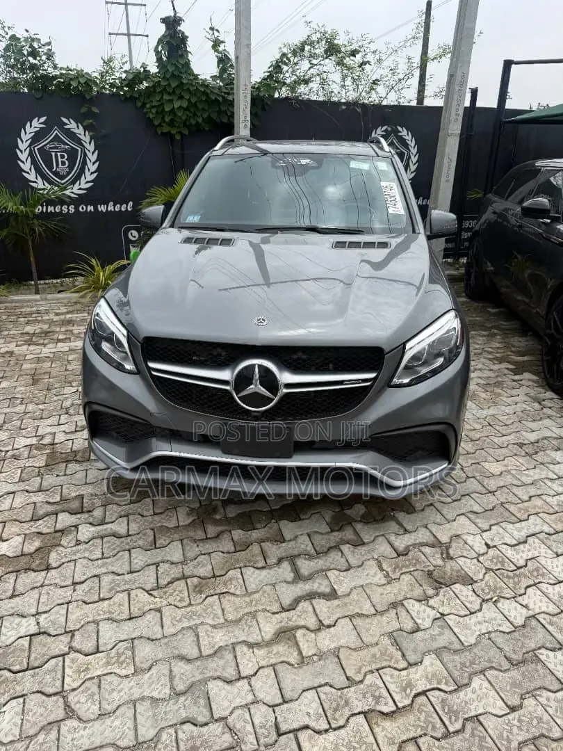 Mercedes-Benz GLE-Class 2018 Gray