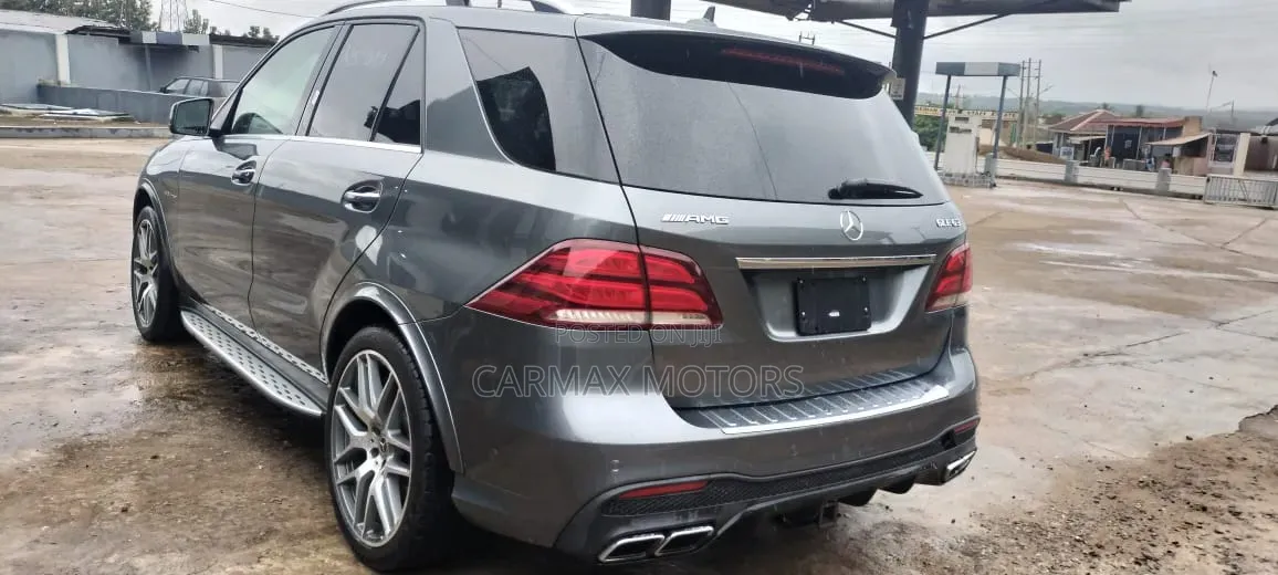 Mercedes-Benz GLE-Class 2018 Gray