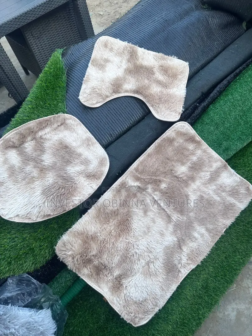 3pcs Stylish Toilet Mat.