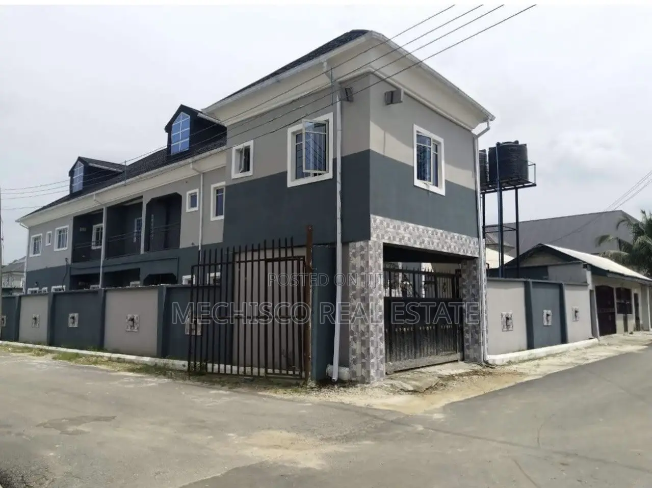 5bdrm Duplex in Rukpokwu for sale
