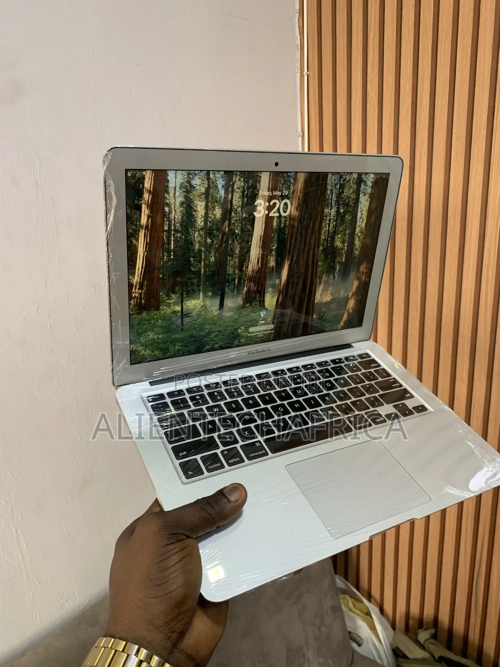 Laptop Apple MacBook Air 2017 8GB Intel Core i7 SSD 256GB