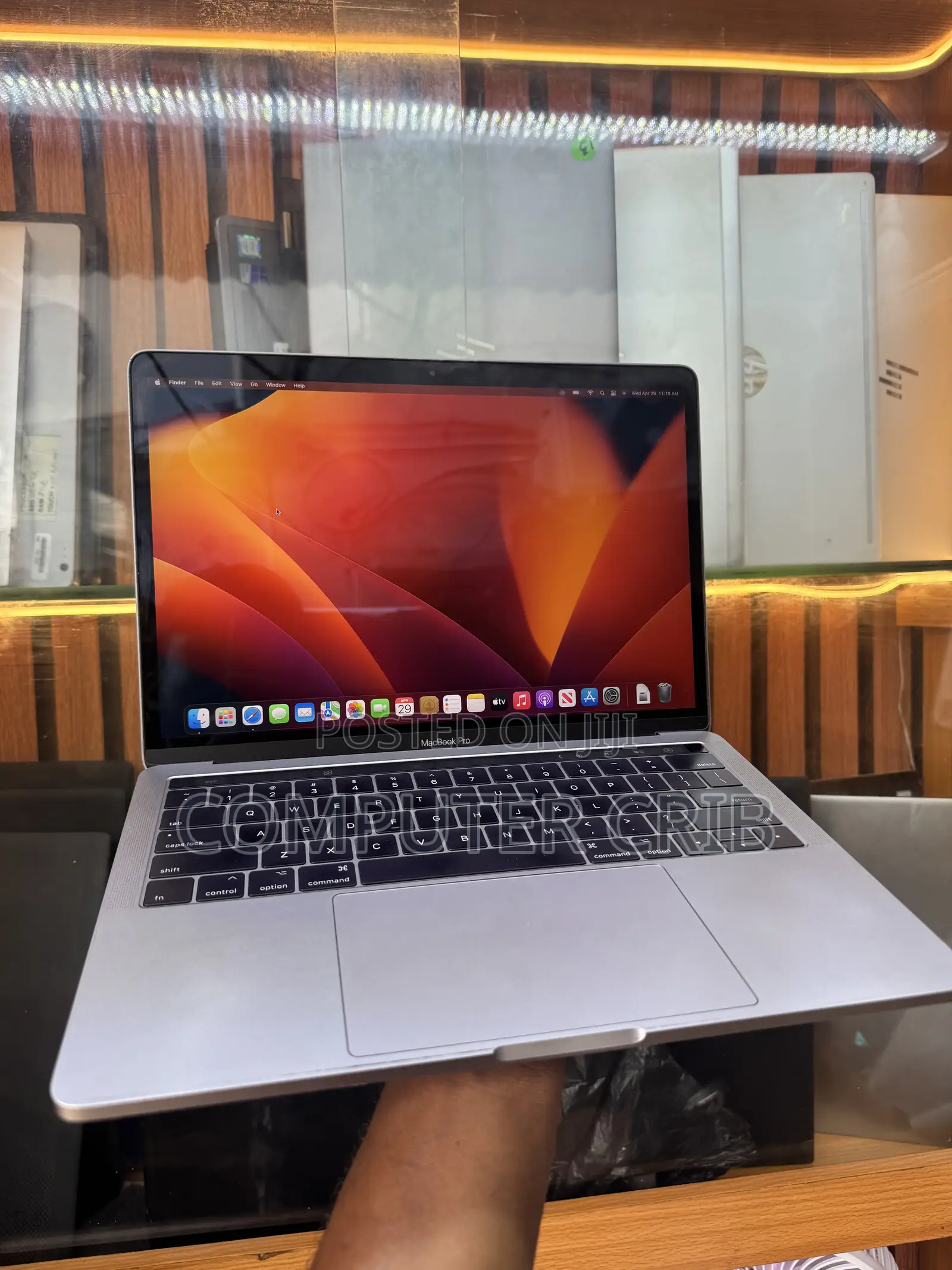 Laptop Apple MacBook Pro 2017 16GB Intel Core i7 SSD 256GB