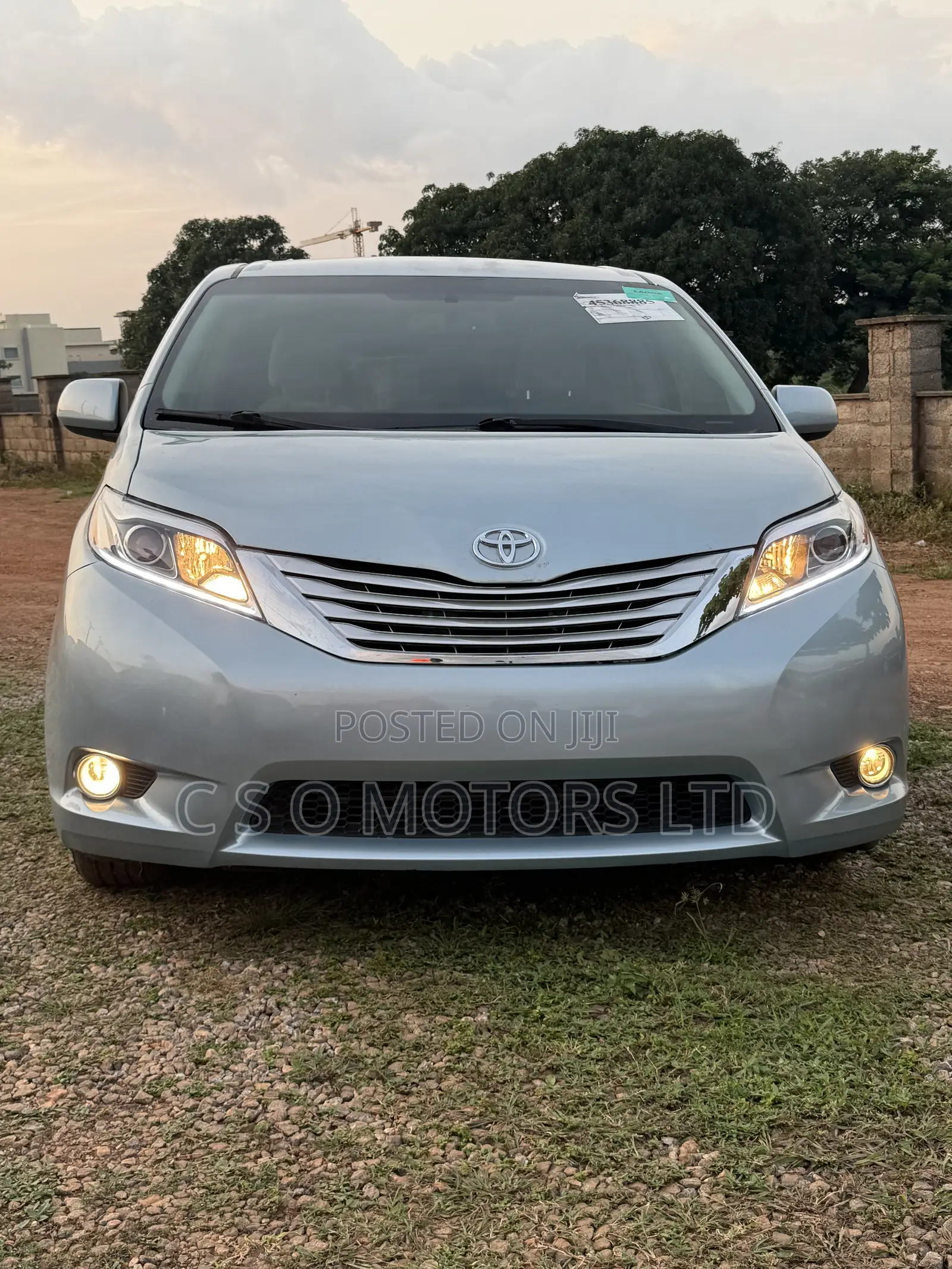 Toyota Sienna LE 8-Passenger 4dr Minivan (3.5L 6cyl 6A) 2015 Blue