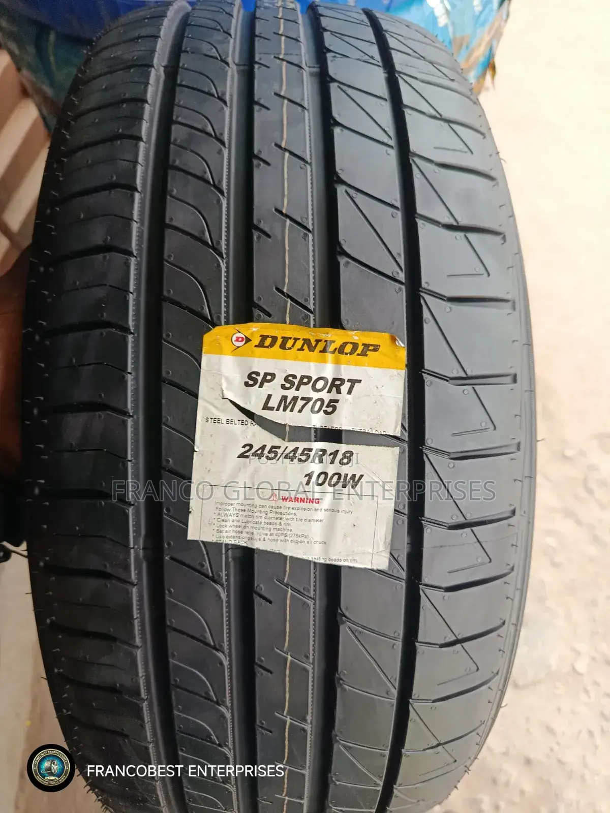 245/45r18 Original Brand New Dunlop Tyre