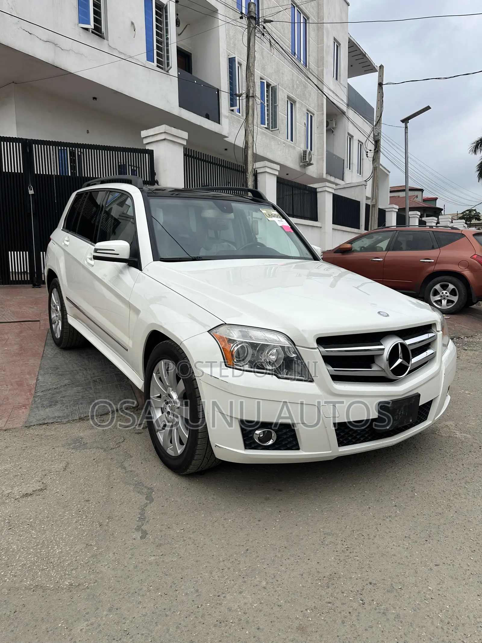 Mercedes-Benz GLK-Class 350 4MATIC 2011 White