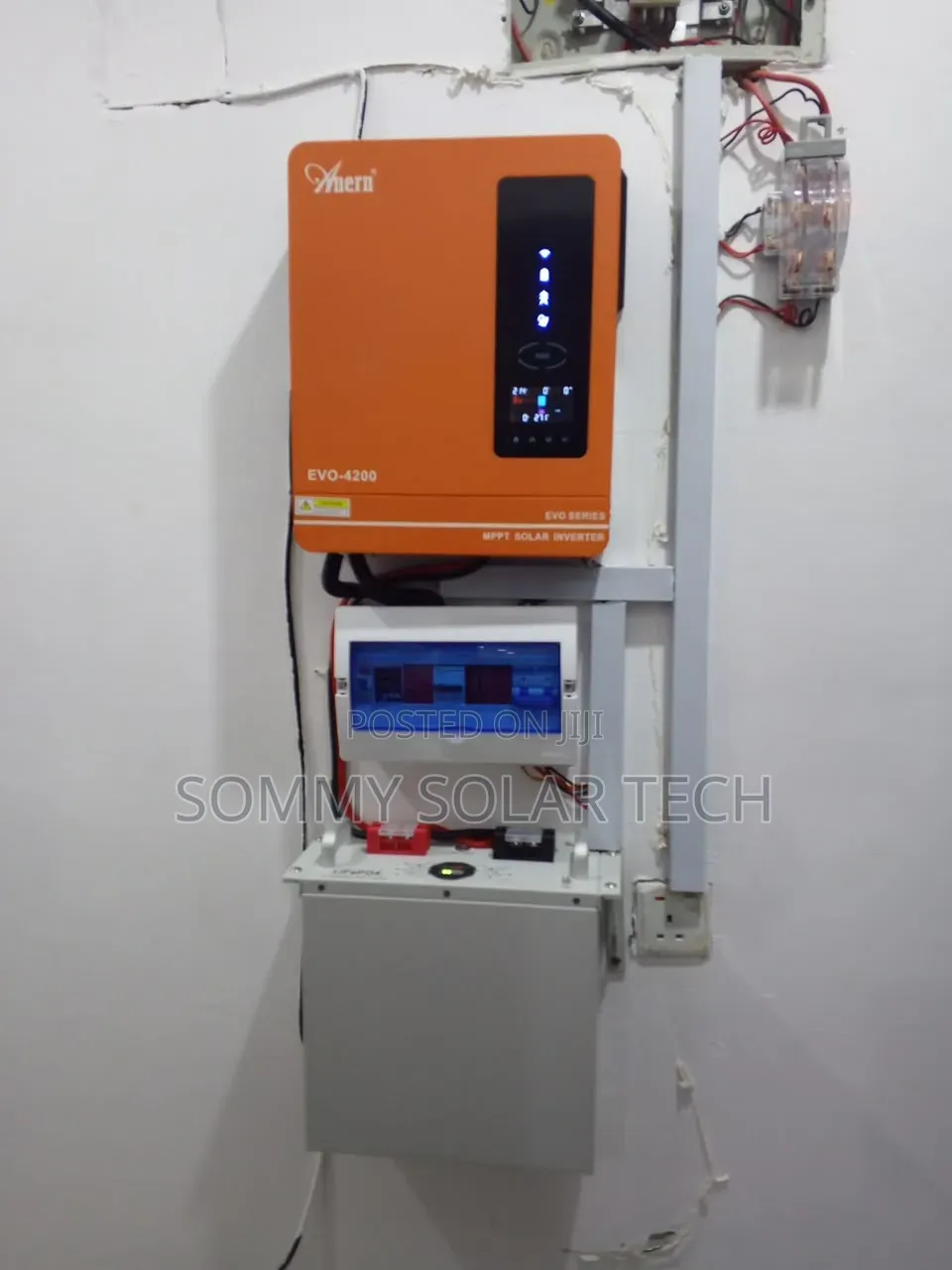 Luxwatt Lithium Ion Battery 3kwh 24v