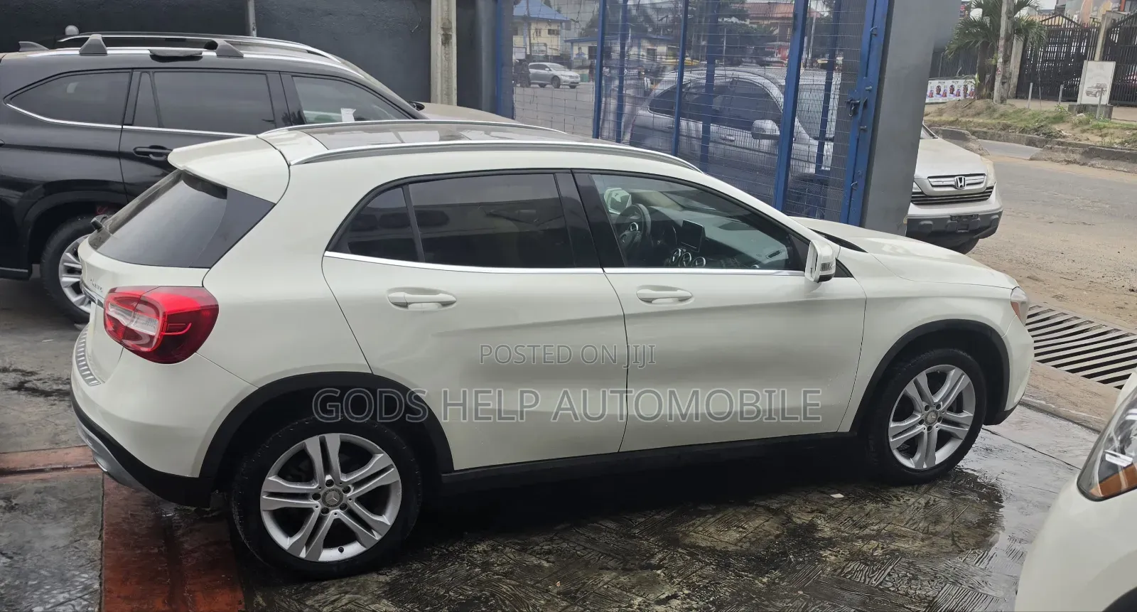 Mercedes-Benz GLA 250 2015 White
