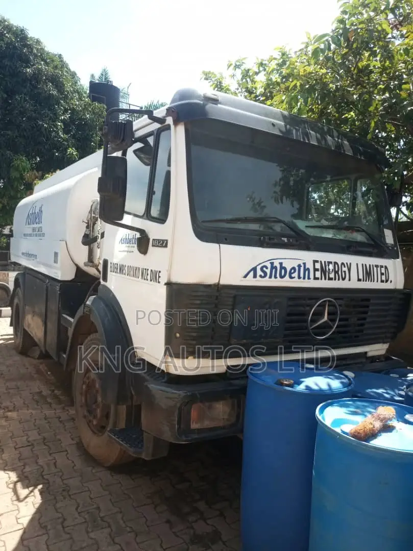 Mercedes 15000liters Meter Truck