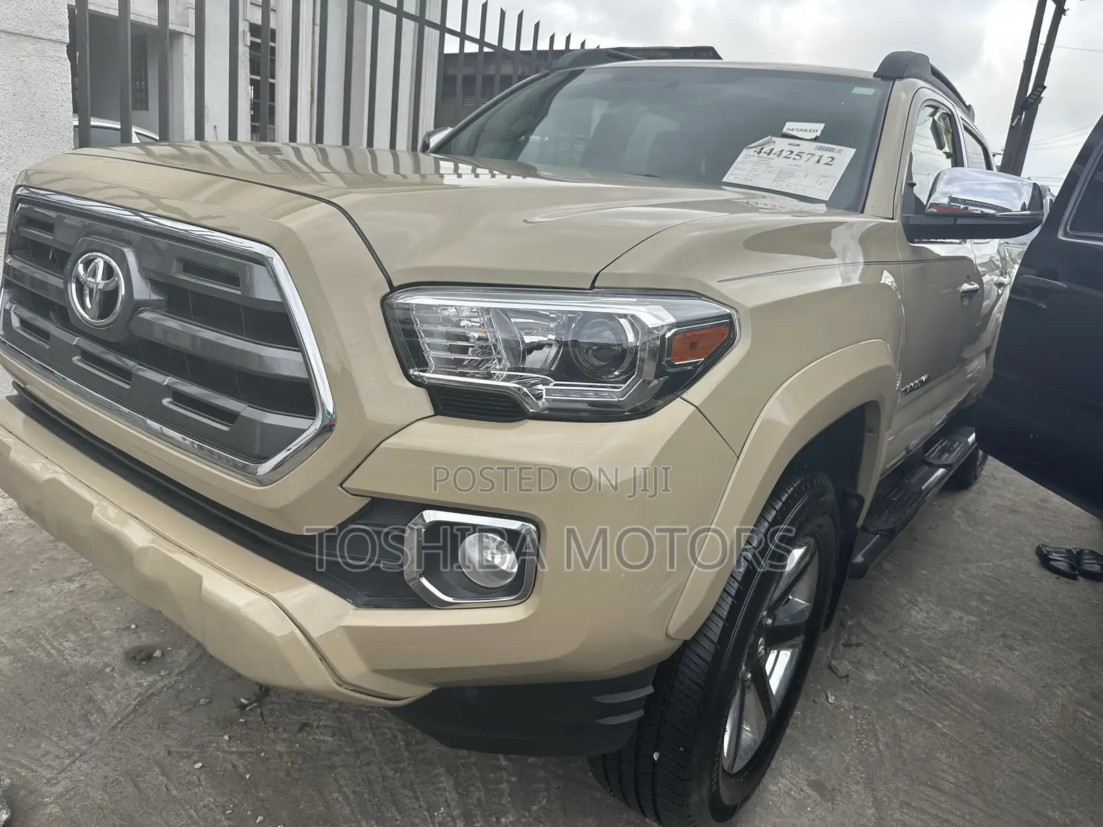 Toyota Tacoma Limited 2017 Brown