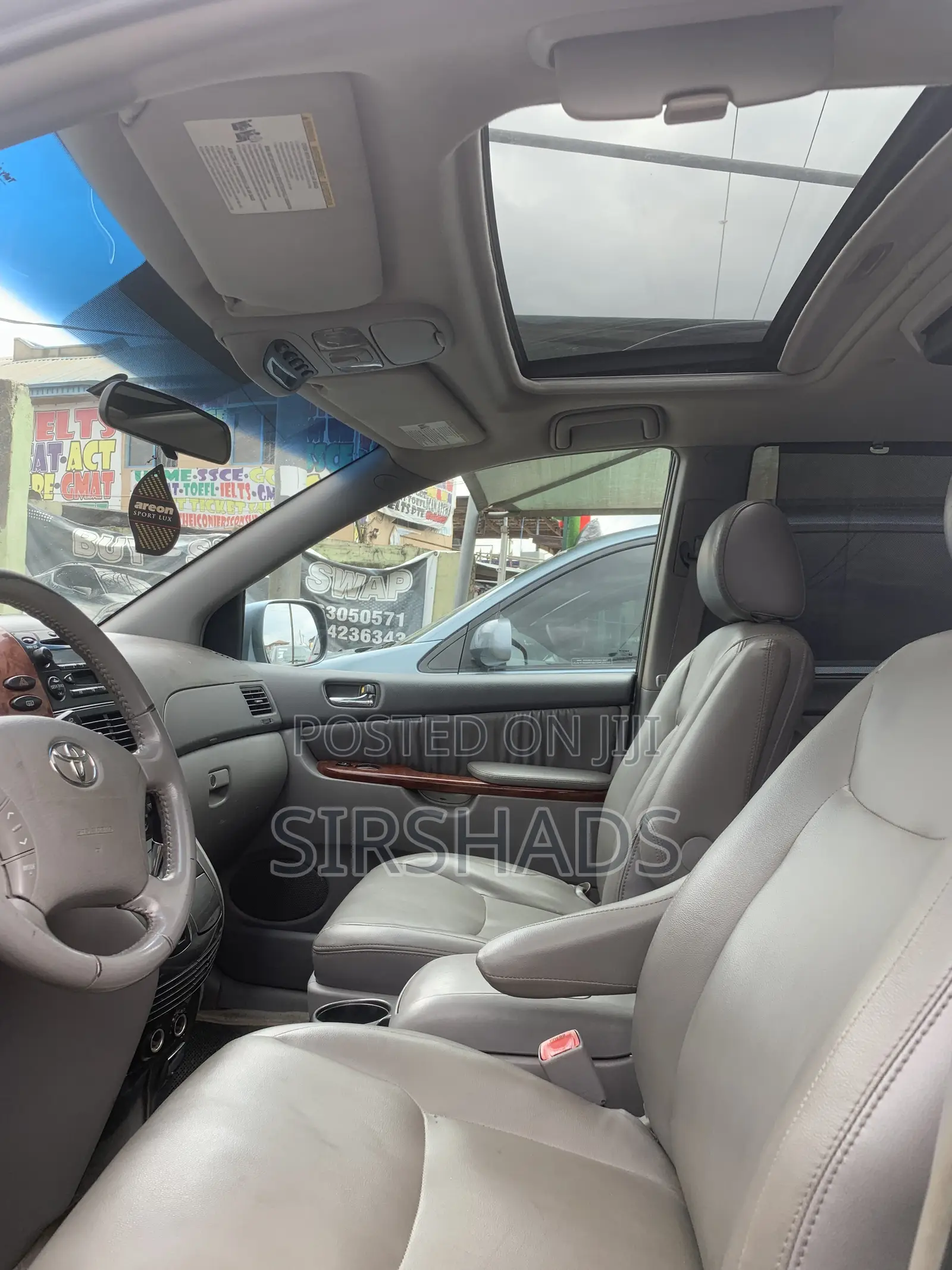 Toyota Sienna 2005 Blue